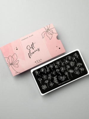 SOFT FLOWERS PLATE